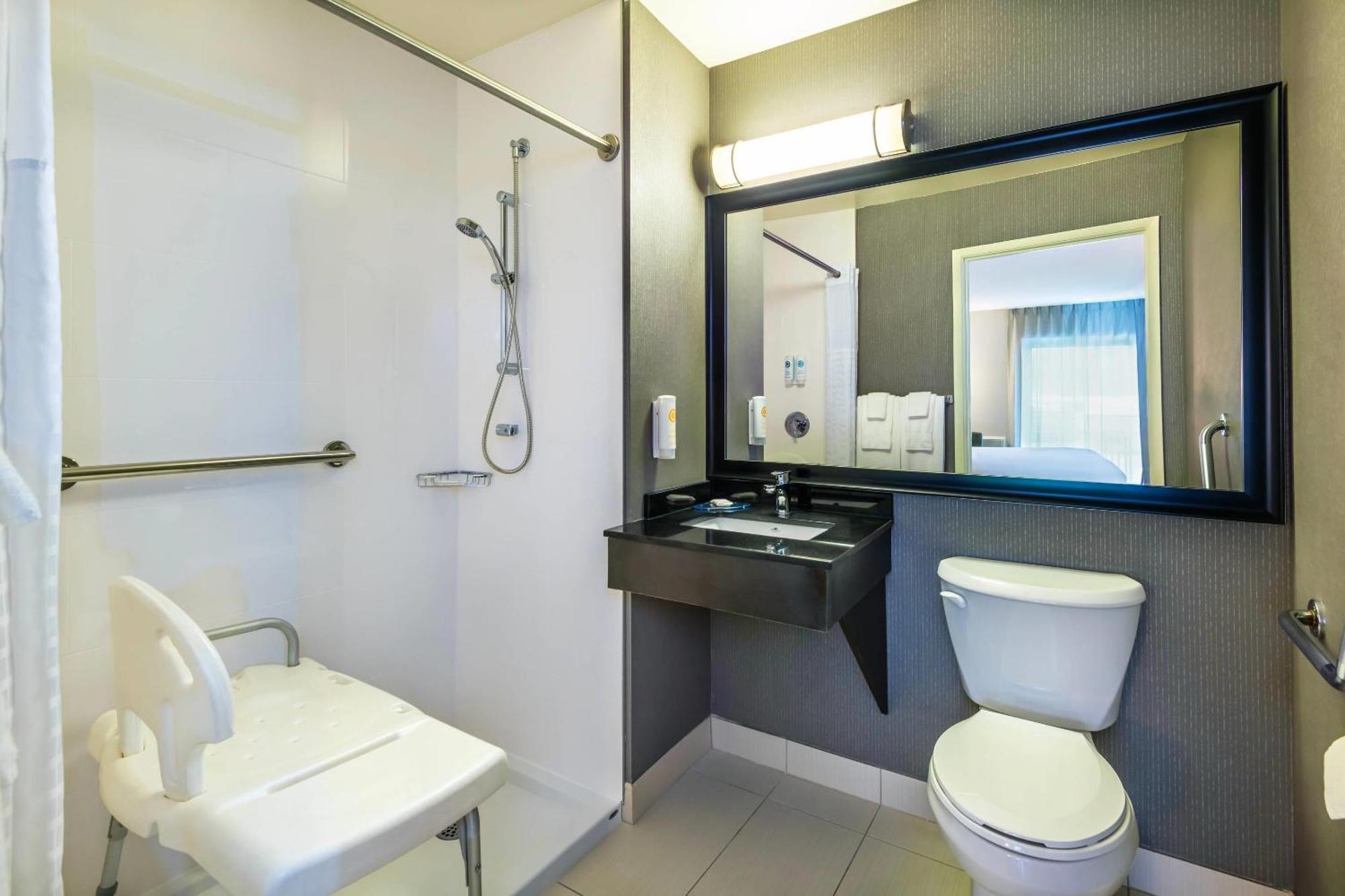Comfort Inn Gatineau Bagian luar foto
