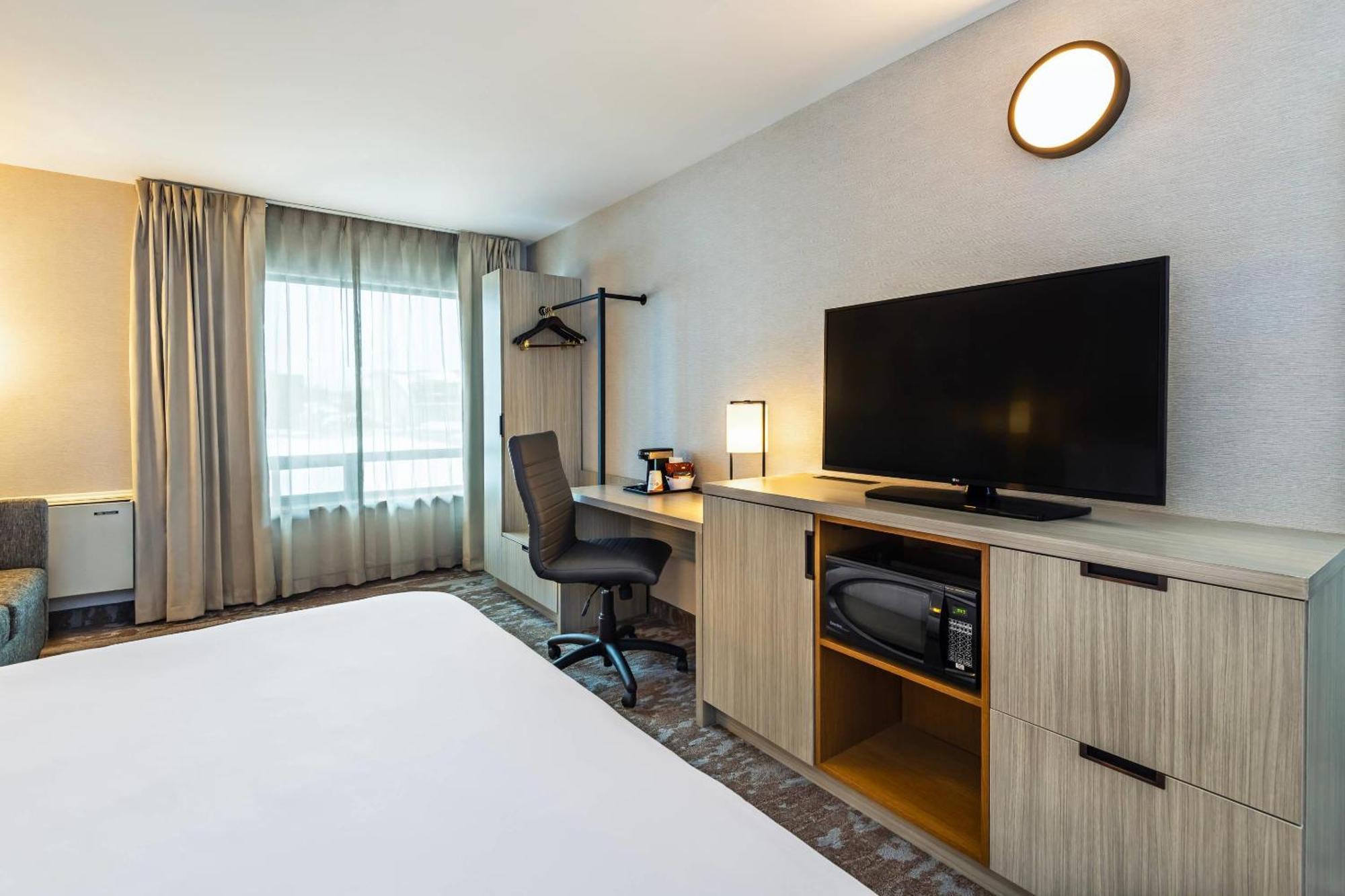 Comfort Inn Gatineau Bagian luar foto