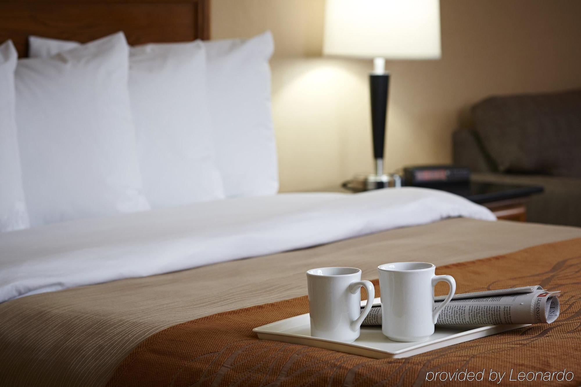 Comfort Inn Gatineau Bagian luar foto